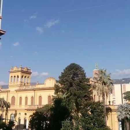 Benvenuti A Casa Incerpi Lägenhet