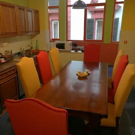 Lägenhet Benvenuti A Casa Incerpi