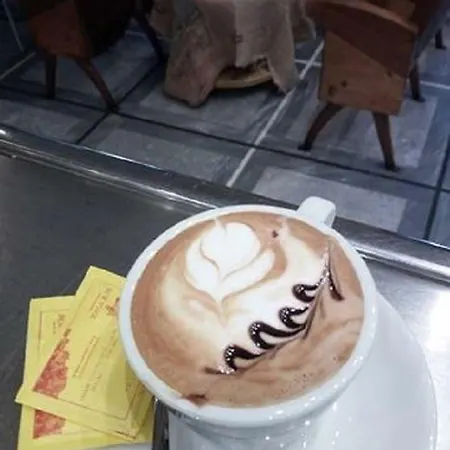 Lägenhet Benvenuti A Casa Incerpi *